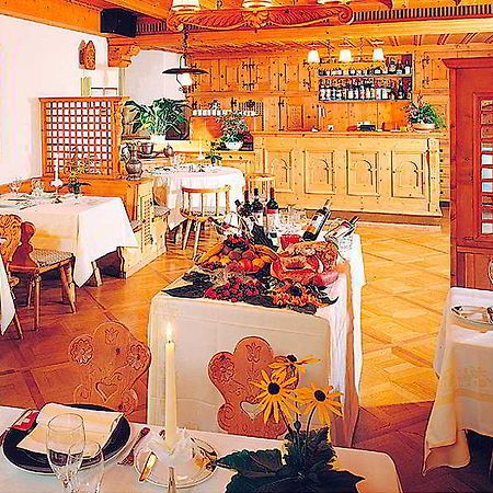 Minotel Suisse Поск'яво Ресторан фото